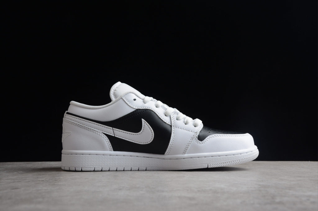 Air Jordan 1 Low Panda