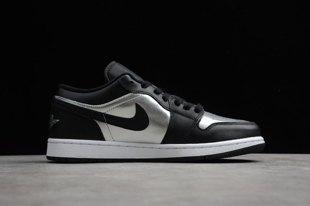 Air Jordan 1 Low SE Cool Black Silver
