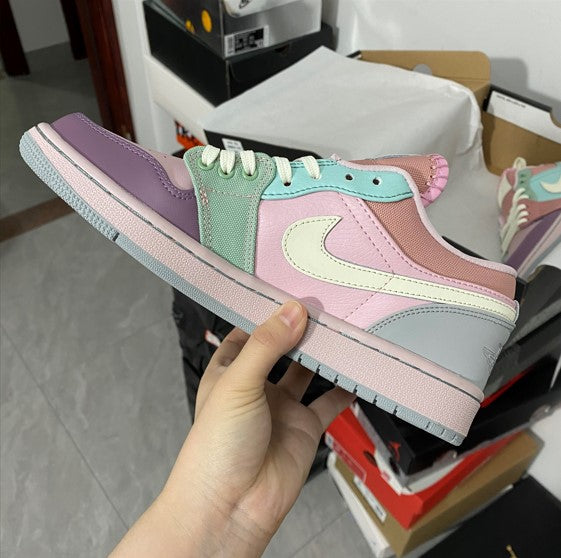 Air Jordan 1 Low SE Pink Green