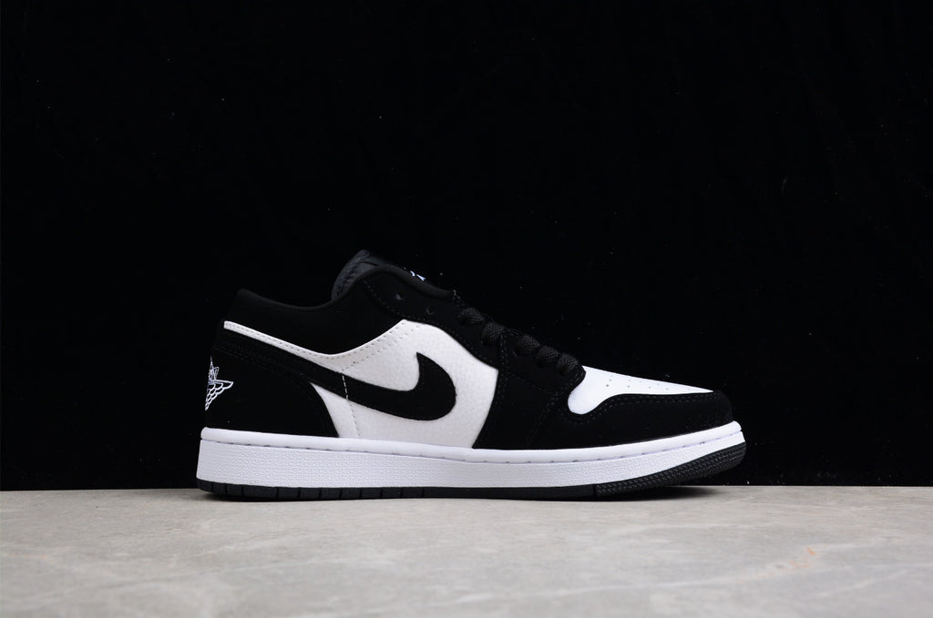 Air Jordan 1 Low SE 'Black and White'
