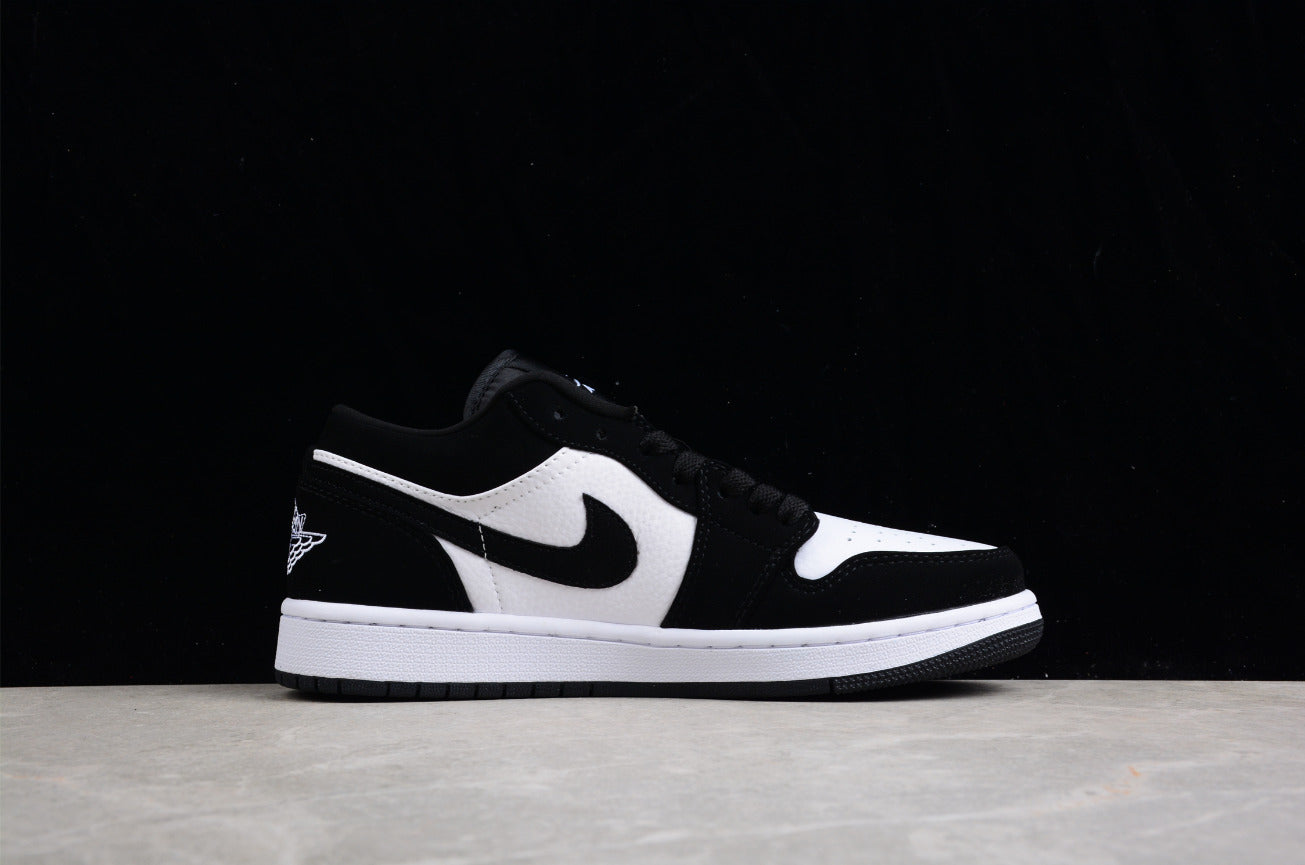 Air Jordan 1 Low SE 'Black and White'