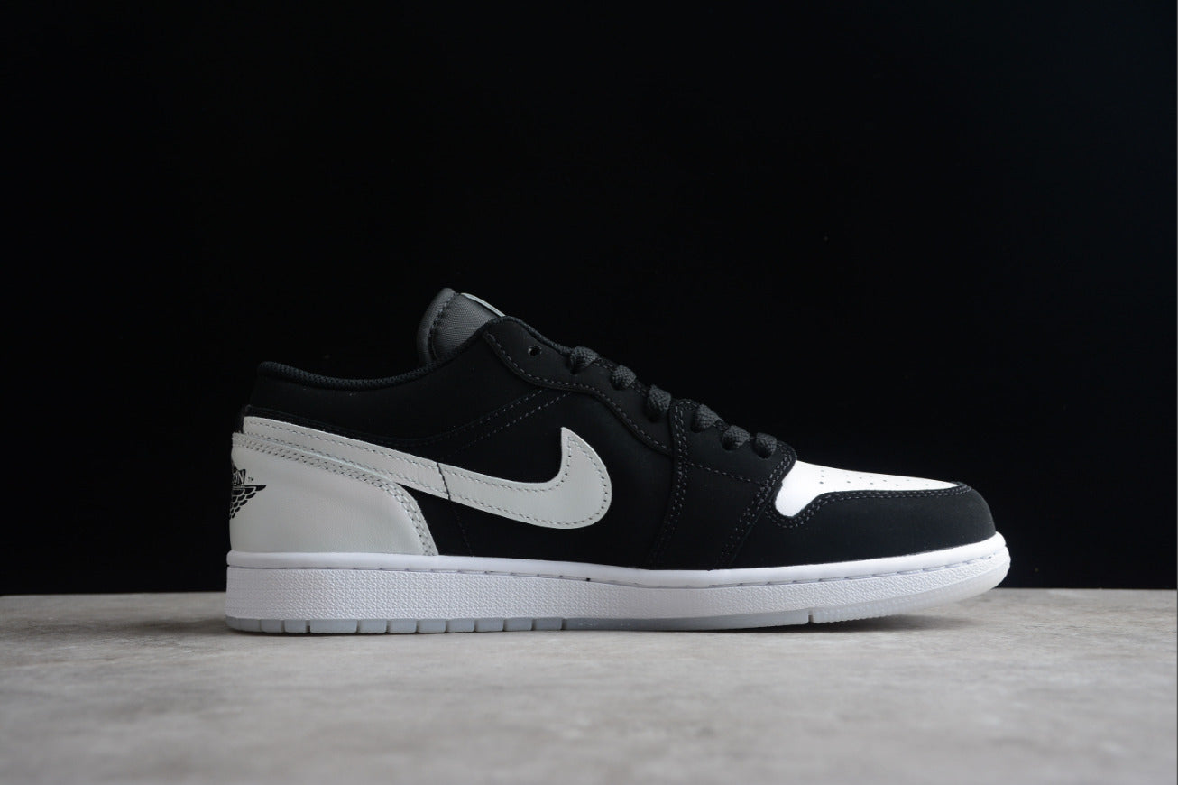 Air Jordan 1 Low Top Black And White