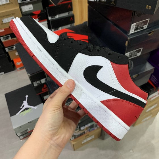 Air Jordan 1 Low “Black Toe”