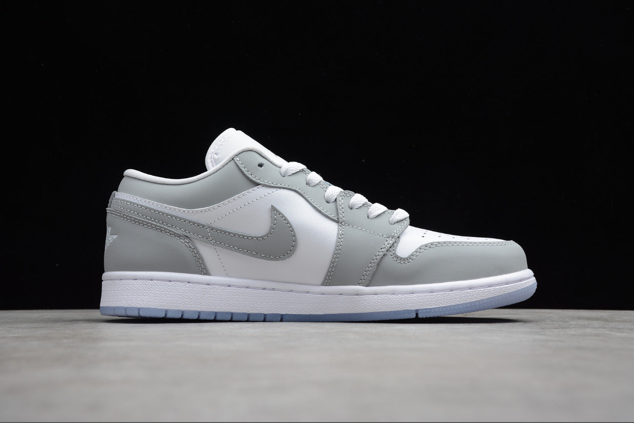 Air Jordan 1 Low “White Wolf Grey”