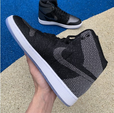 Air Jordan 1 MTM