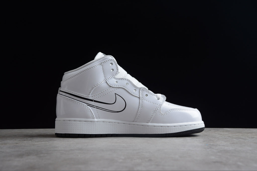 Air Jordan 1 Mid Big Kids
