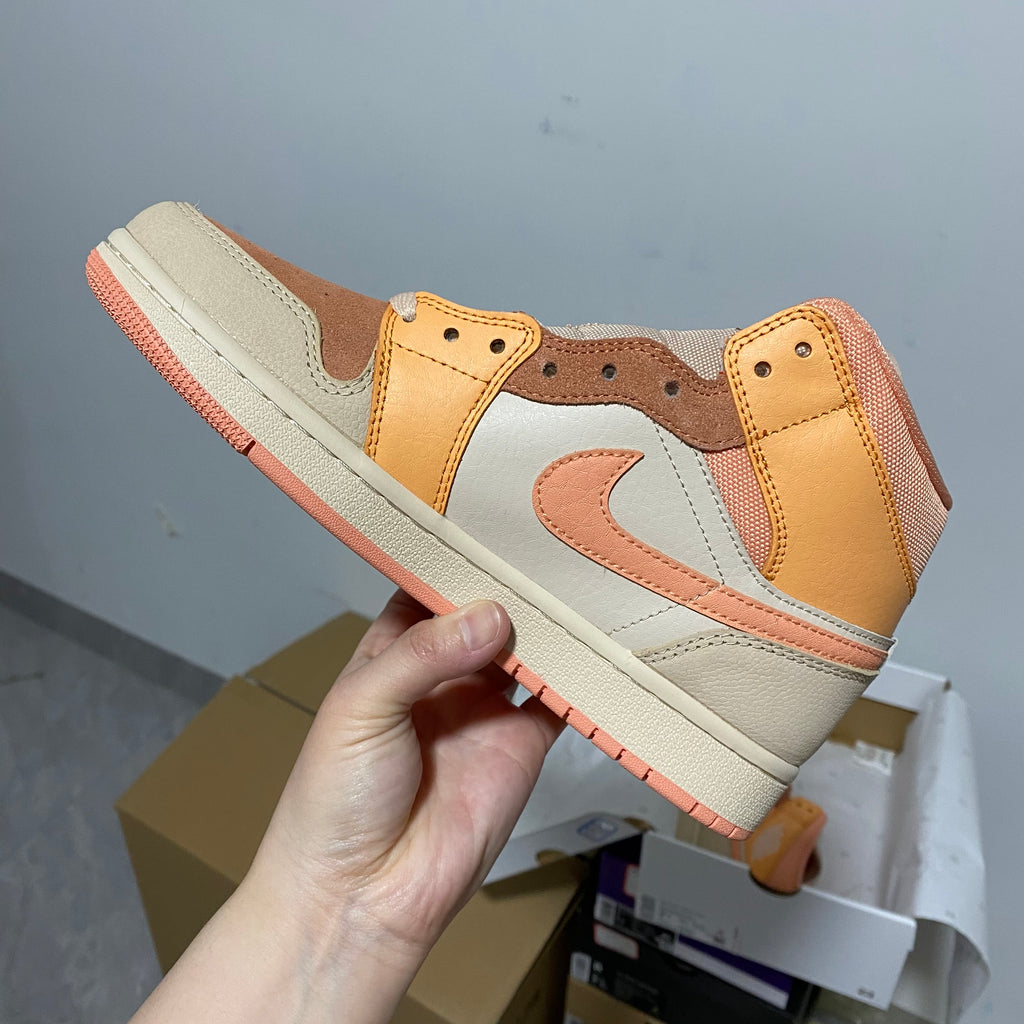 Air Jordan 1 Mid GS Apricot Orange White