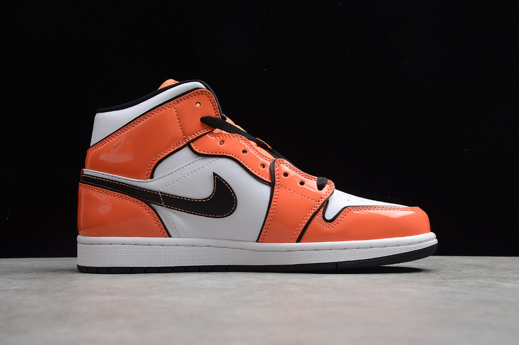 Air Jordan 1 Mid GS Orange Black