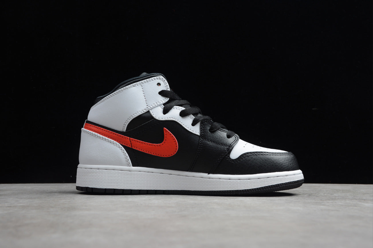 Air Jordan 1 Mid GS 'Chile Red'