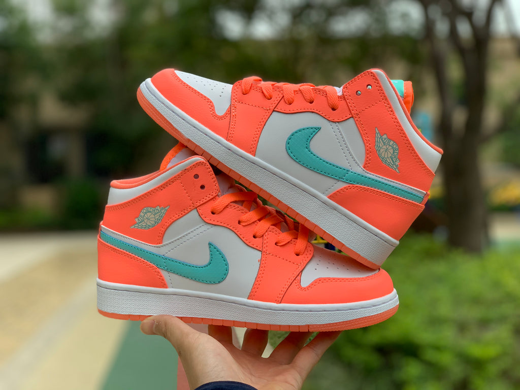 Air Jordan 1 Mid Orange Green