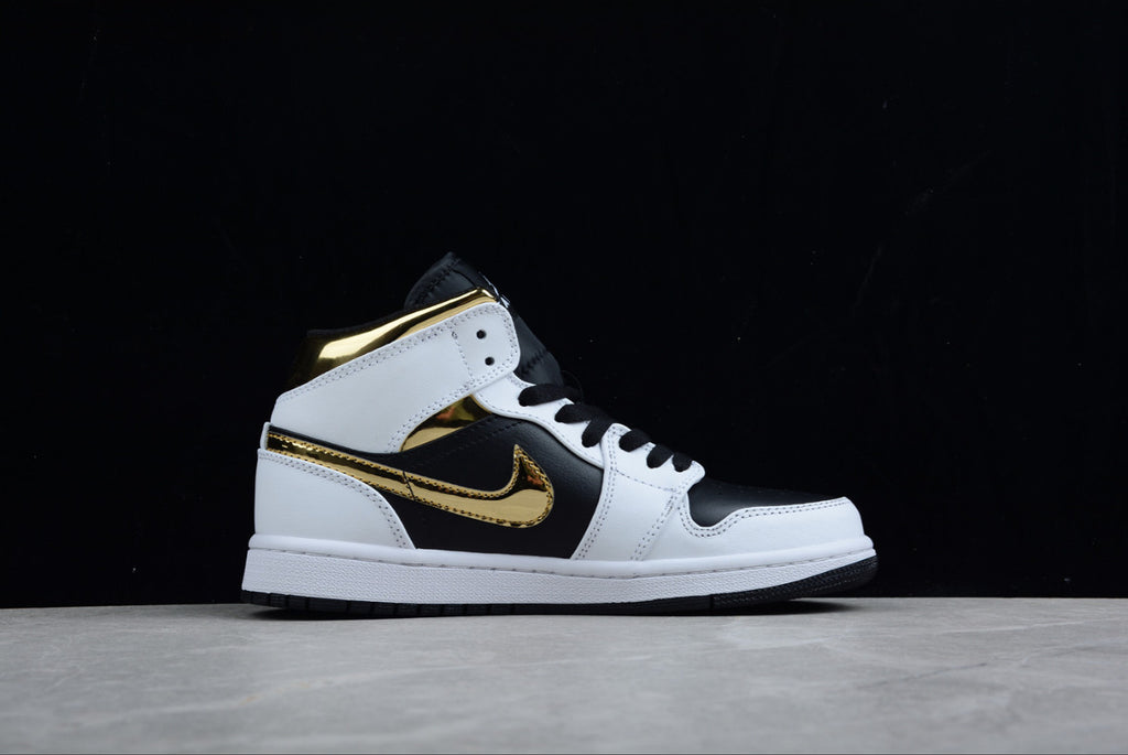 Air Jordan 1 Mid Patent Black White Gold