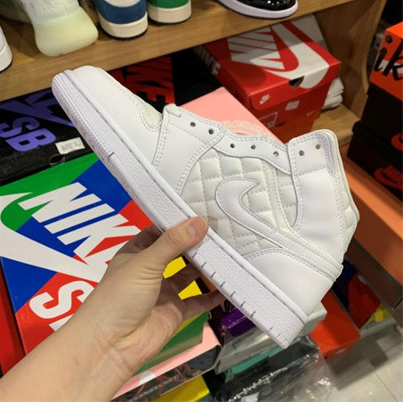 Air Jordan 1 Mid Quilted Plain White