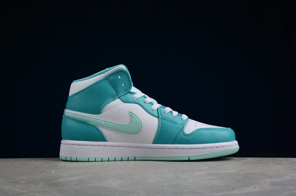 Air Jordan 1 Mid SE Marine Green