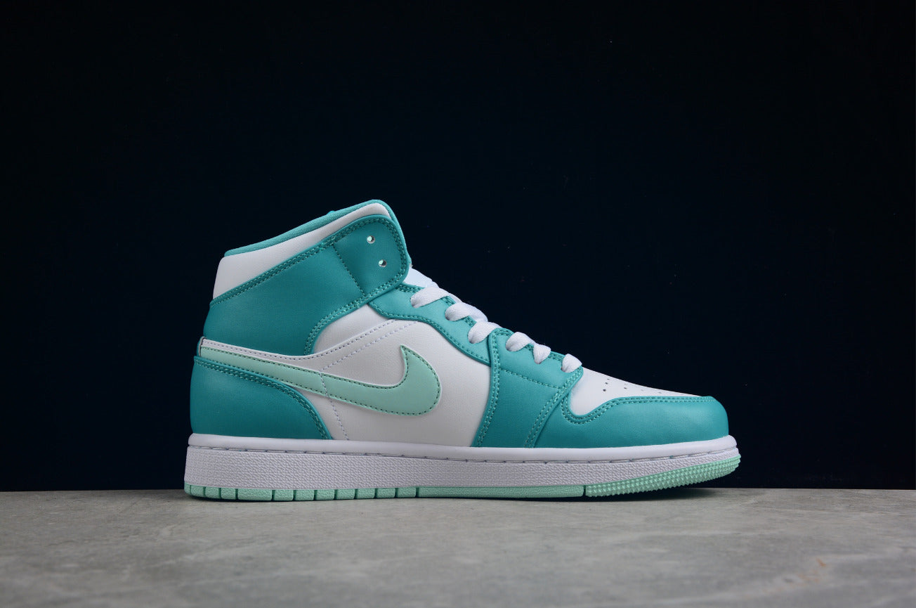 Air Jordan 1 Mid SE Marine Green