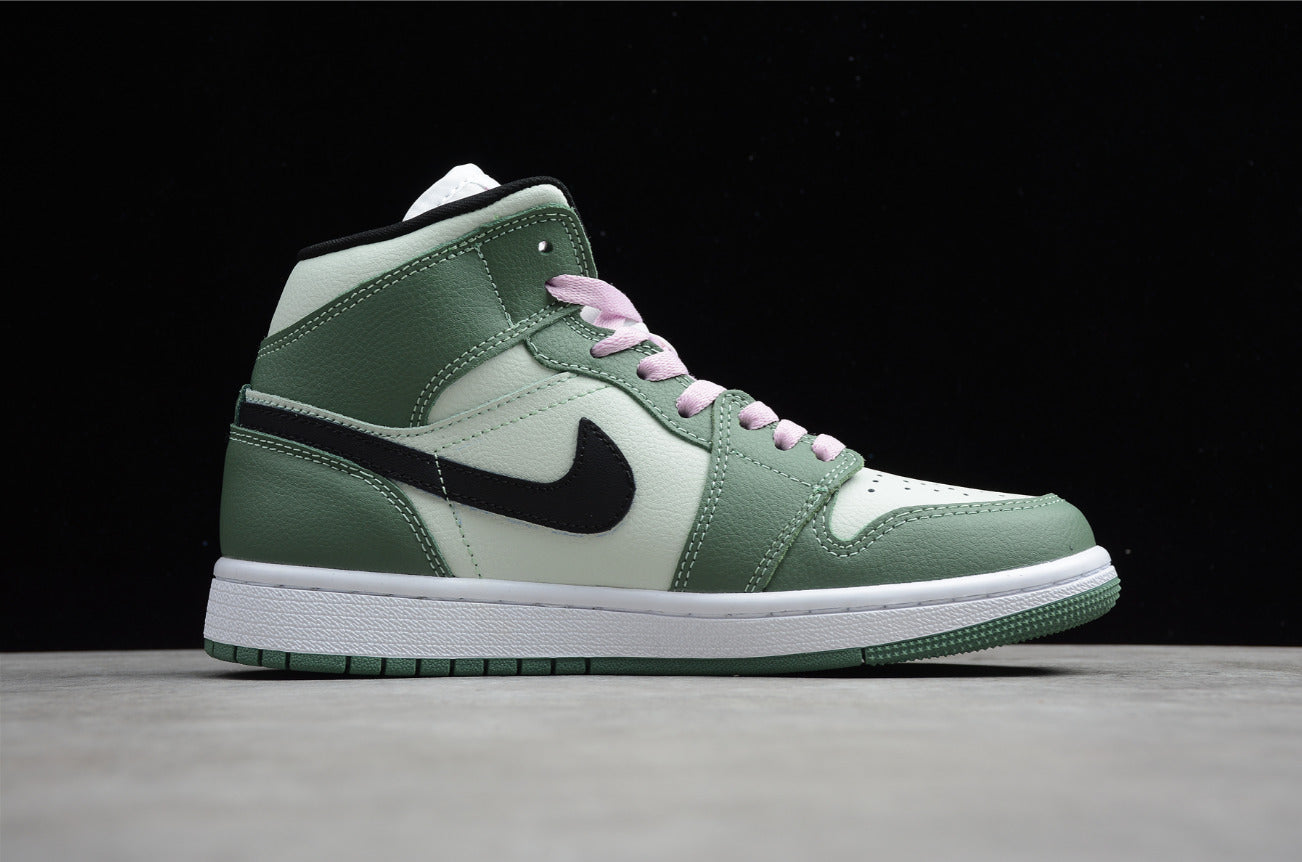 Air Jordan 1 Mid SE “Dutch Green”