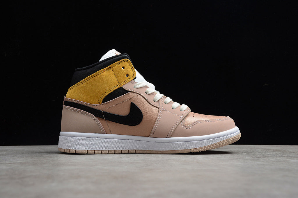 Air Jordan 1 Mid SE 'Particle Beige'