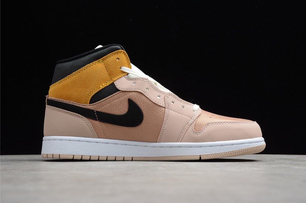 Air Jordan 1 Mid SE “Particle Beige”