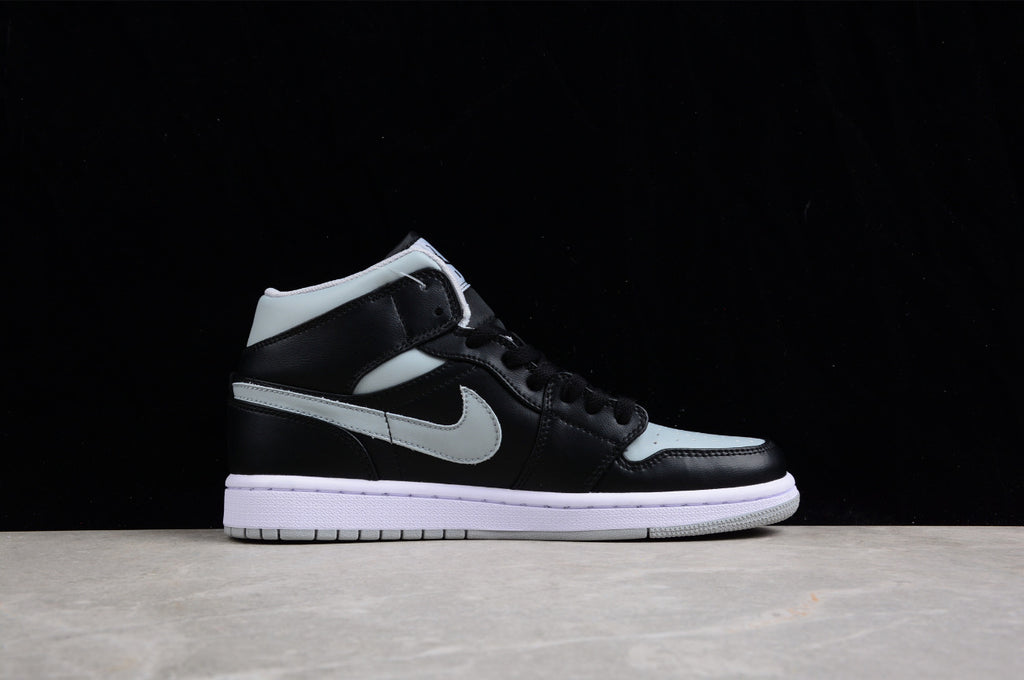 Air Jordan 1 Mid WMNS Black Grey