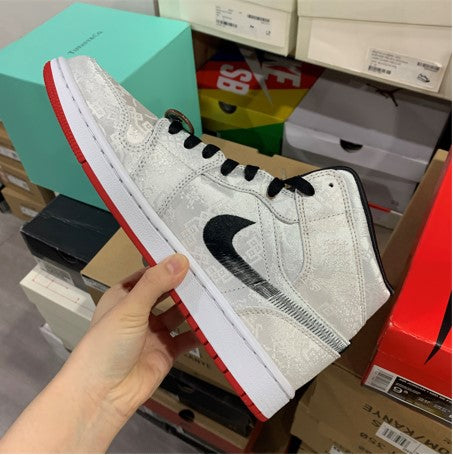 Air Jordan 1 Mid White Silk Copper Coins