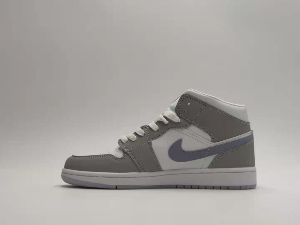 Air Jordan 1 Mid White Wolf Grey Blue