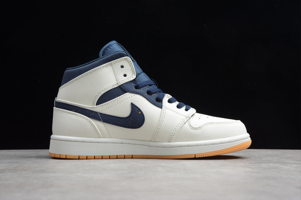 Air Jordan 1 Mid 'Jeter'