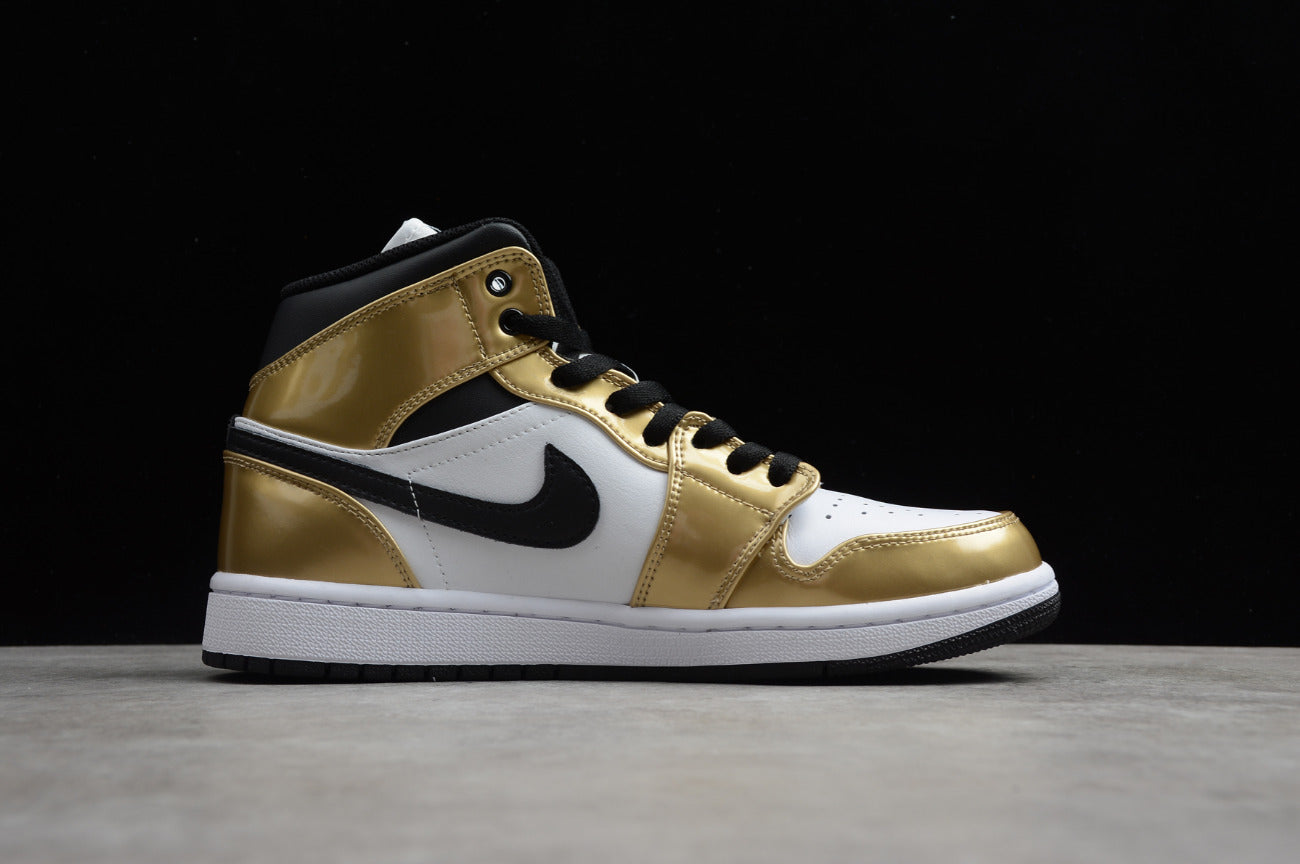 Air Jordan 1 Mid “Metallic Gold”