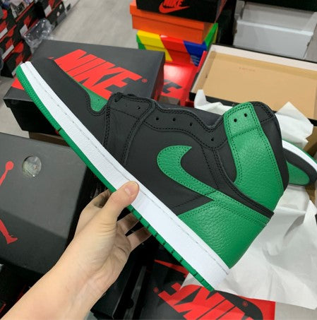 Air Jordan 1 Pine Green And Black