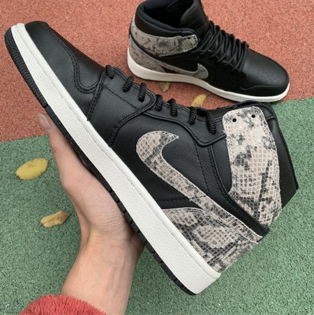 Air Jordan 1 Premium