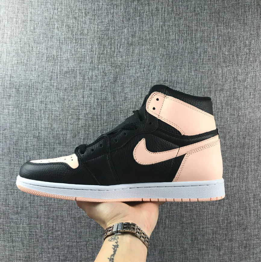 Air Jordan 1 Retro High Black Crimson Tint
