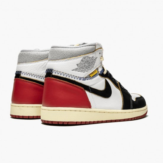Air Jordan 1 Retro High Black Toe