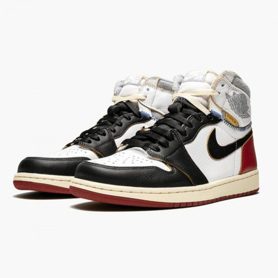 Air Jordan 1 Retro High Black Toe