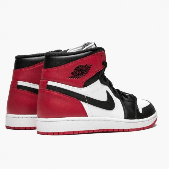 Air Jordan 1 Retro “Black Toe”