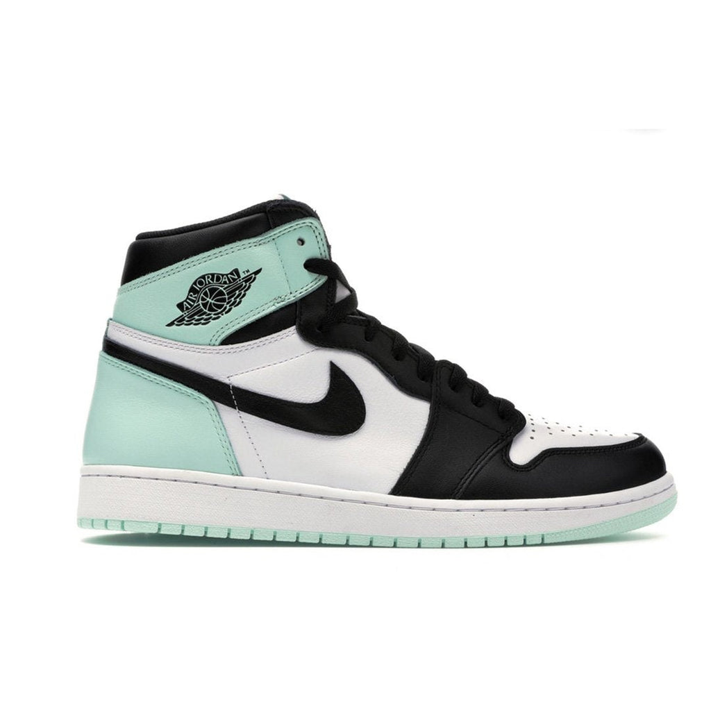 Air Jordan 1 Retro High Igloo