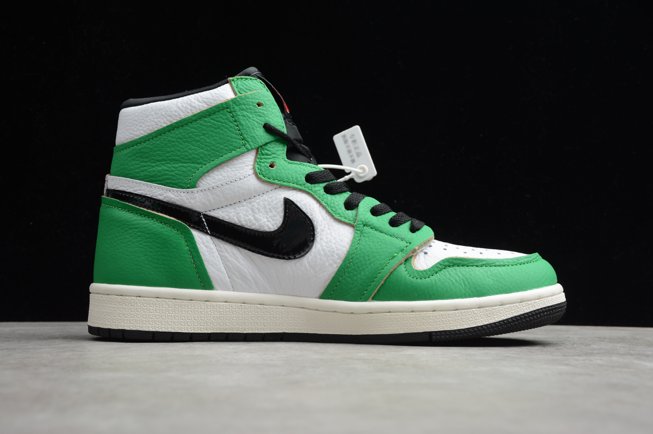 Air Jordan 1 Retro High OG Lucky Green