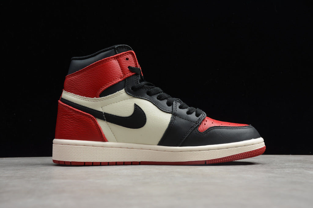 Air Jordan 1 Retro High OG 'Bred Toe'