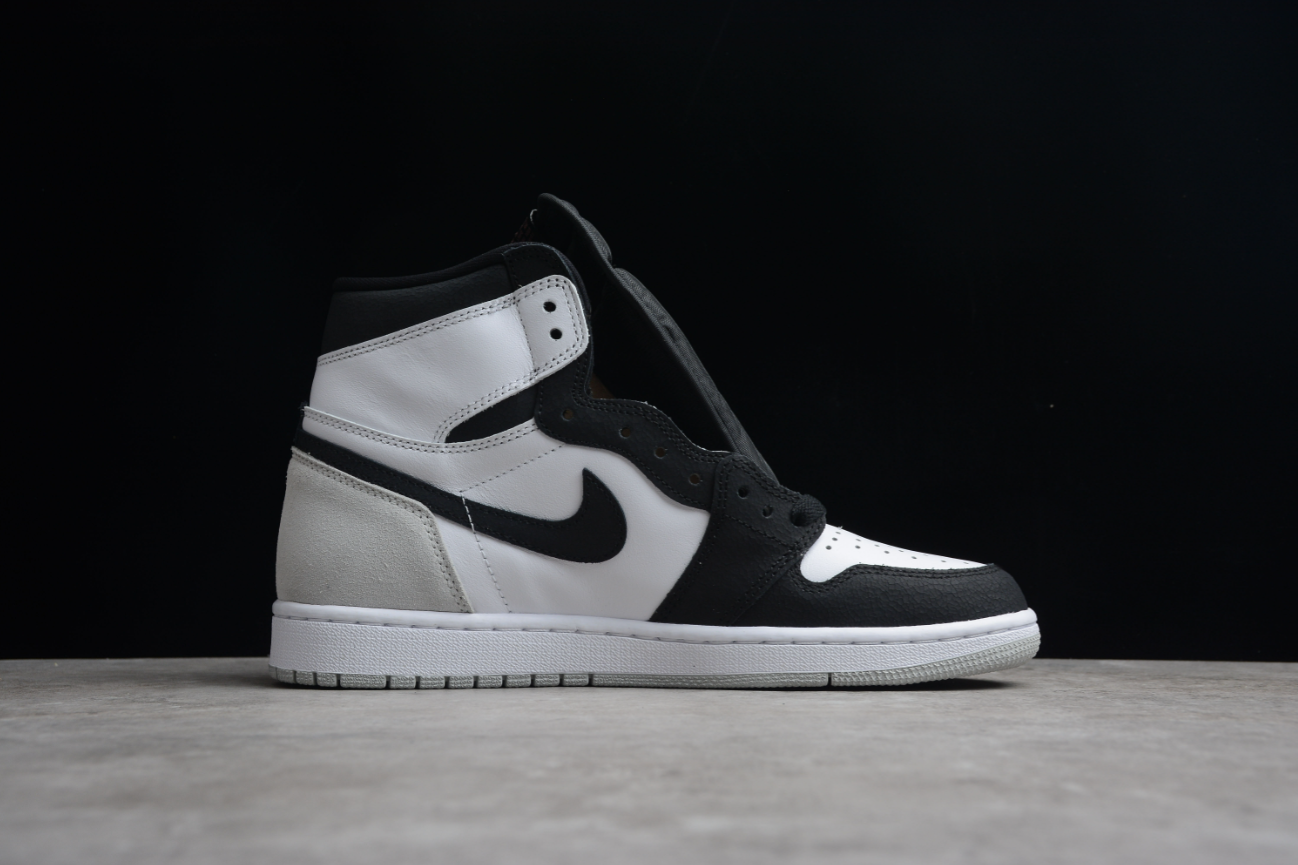Air Jordan 1 Retro High OG 'Stage Haze'