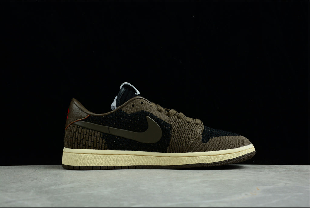 Air Jordan 1 Retro Low Flyknit Barb