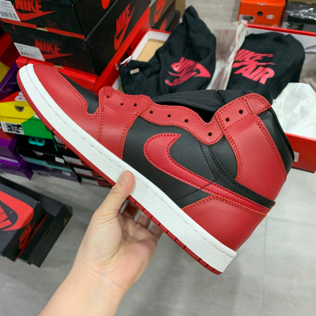 Air Jordan 1 Reverse Banned 2020