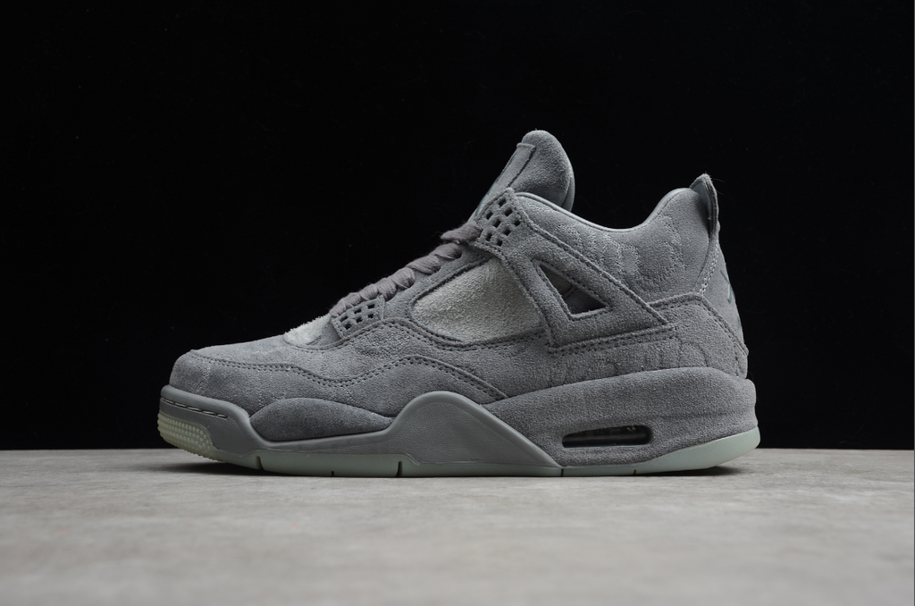 Air Jordan 4 Retro Kaws