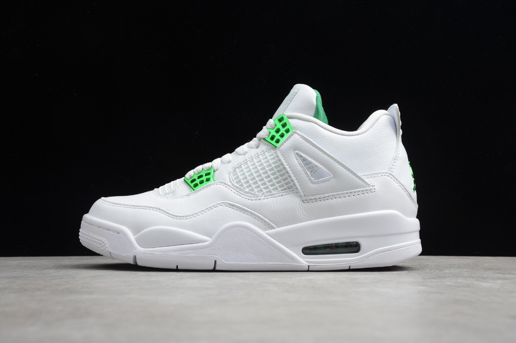 Air Jordan 4 Retro Metallic Green