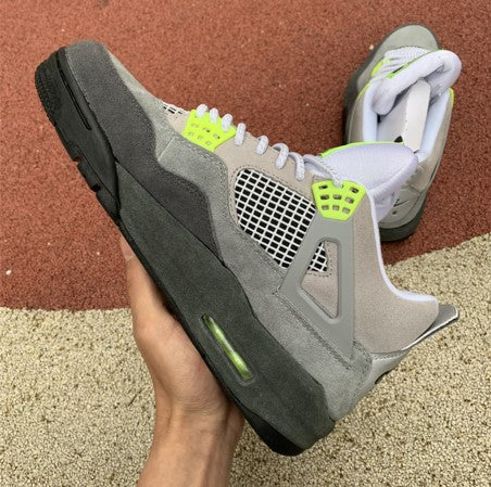 Air Jordan 4 Retro SE “Neon”