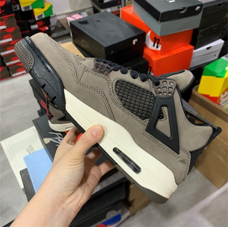 Air Jordan 4 x Travis Scott Olive