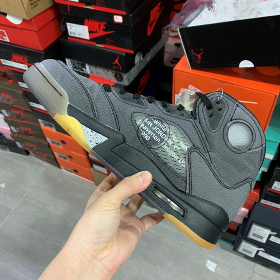 Air Jordan 5 Grey