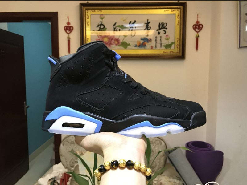 Air Jordan 6 ‘University Blue’