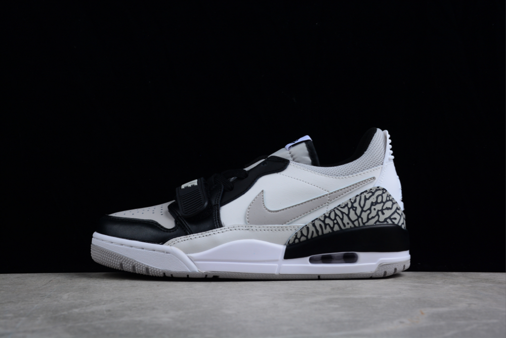 Air Jordan Legacy 312 Low Light Smoke Gray