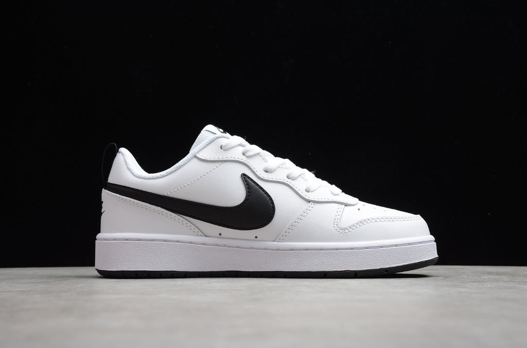 NK Court Borough Low 2 GS White Black