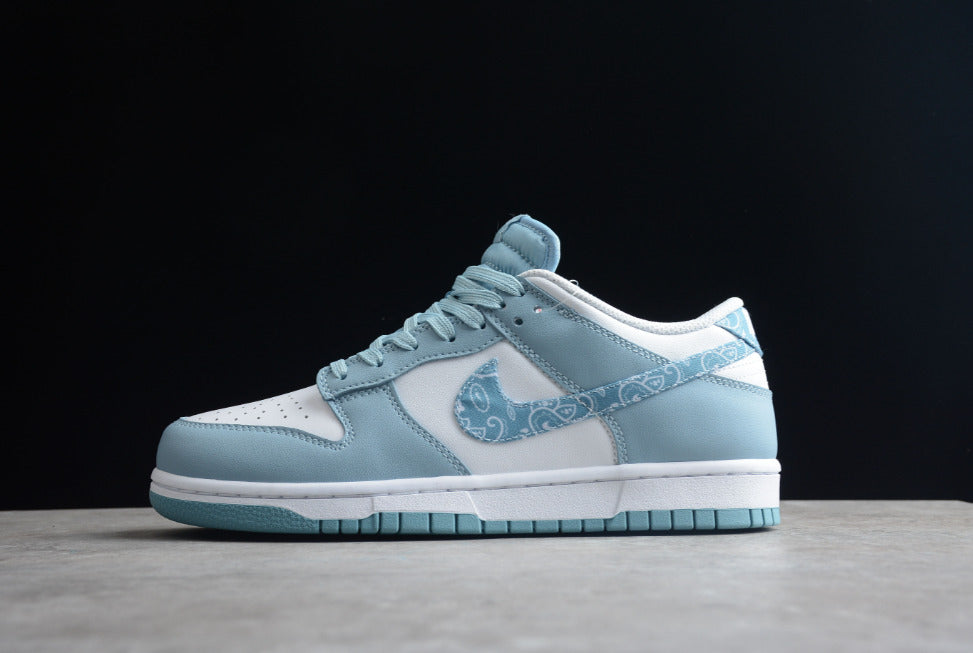 NK Dunk Low Blue Paisley