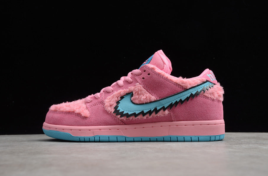 NK Dunk Low Grateful Dead Bears Pink
