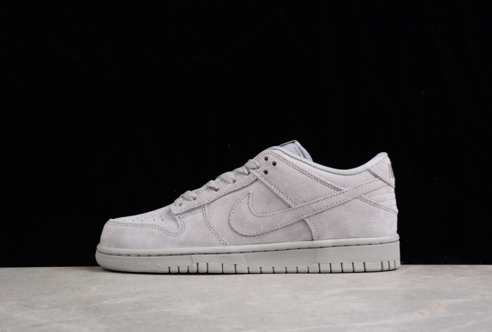 NK Dunk Low Grey