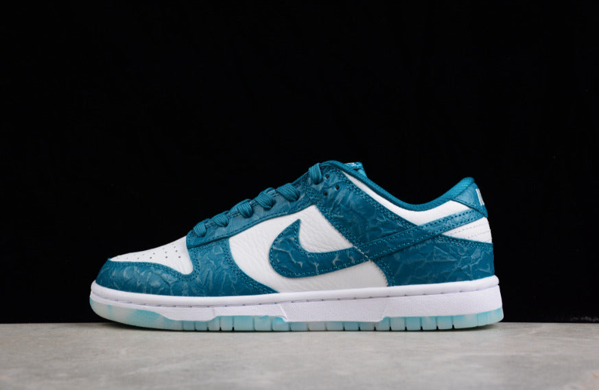 NK Dunk Low Ocean